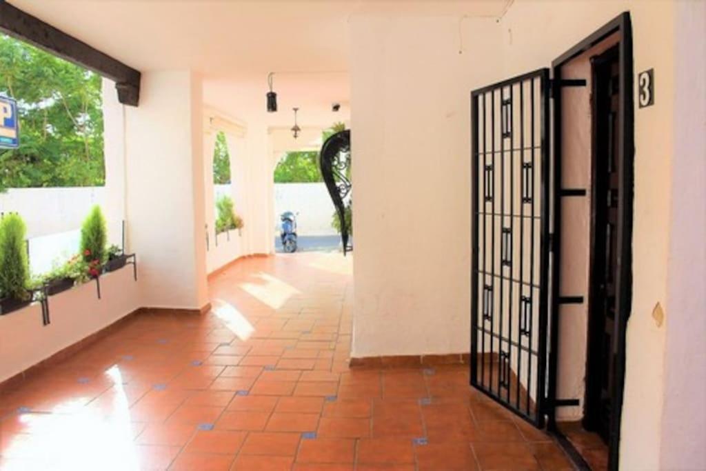 Beautiful Spanish Apartment In Torremolinos Exterior foto